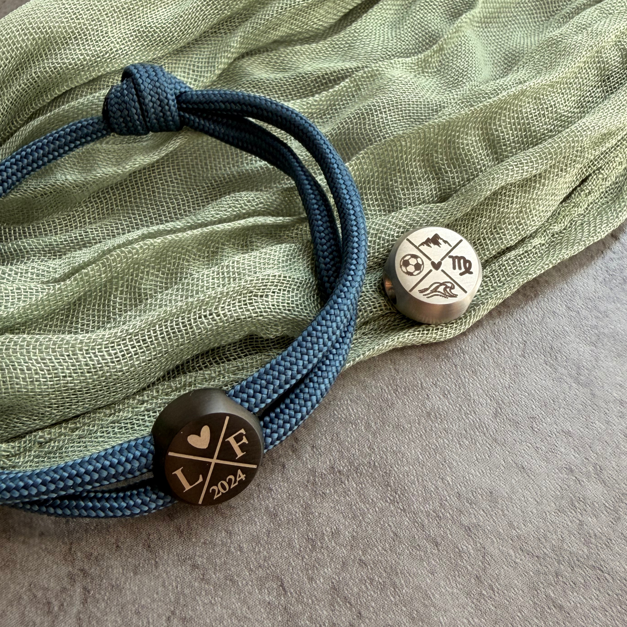 Initialen | Paracord-/Segelseil-Armband mit Metallschieber