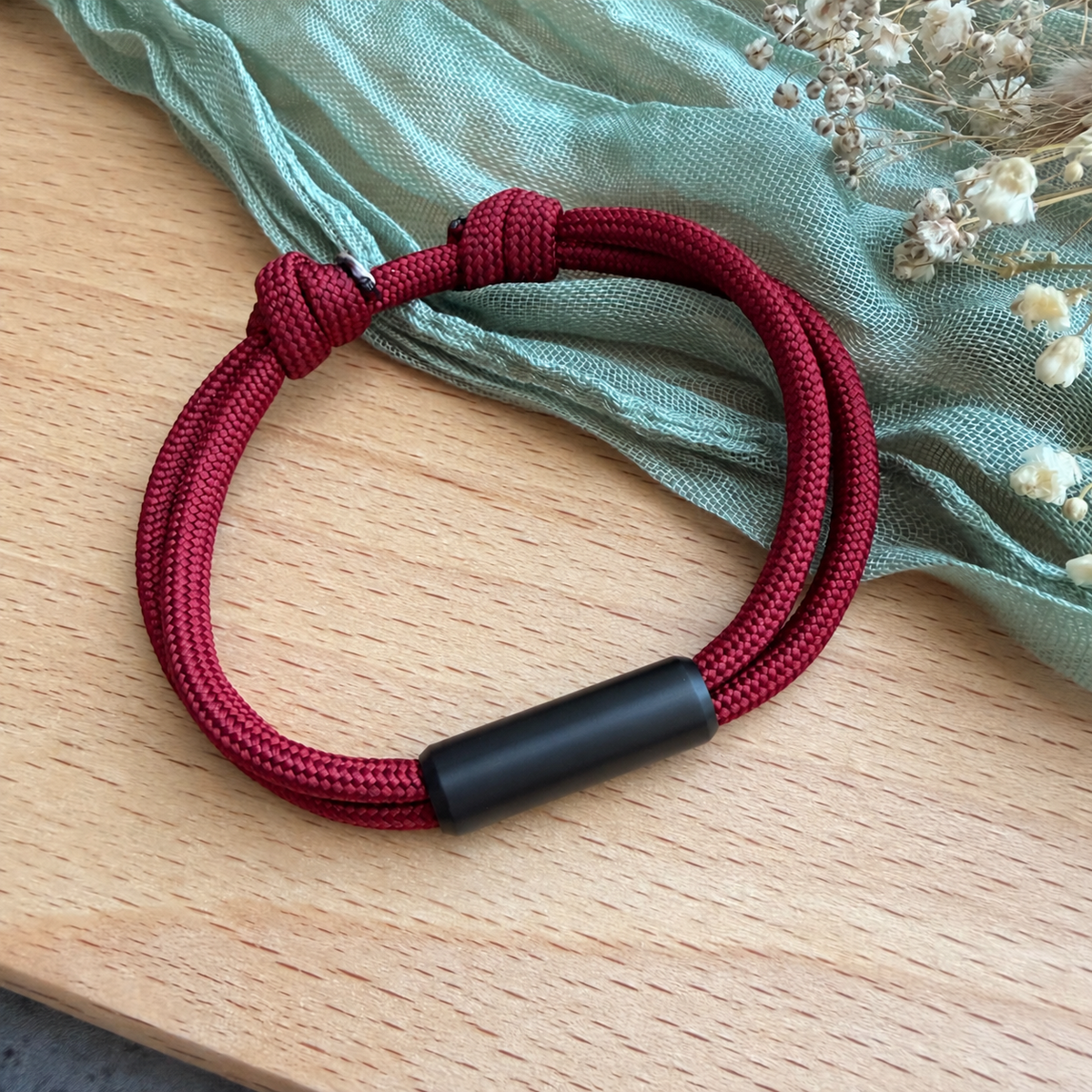 DIY Paracord-Armband mit Metallschieber | Verstellbar & handgefertigt