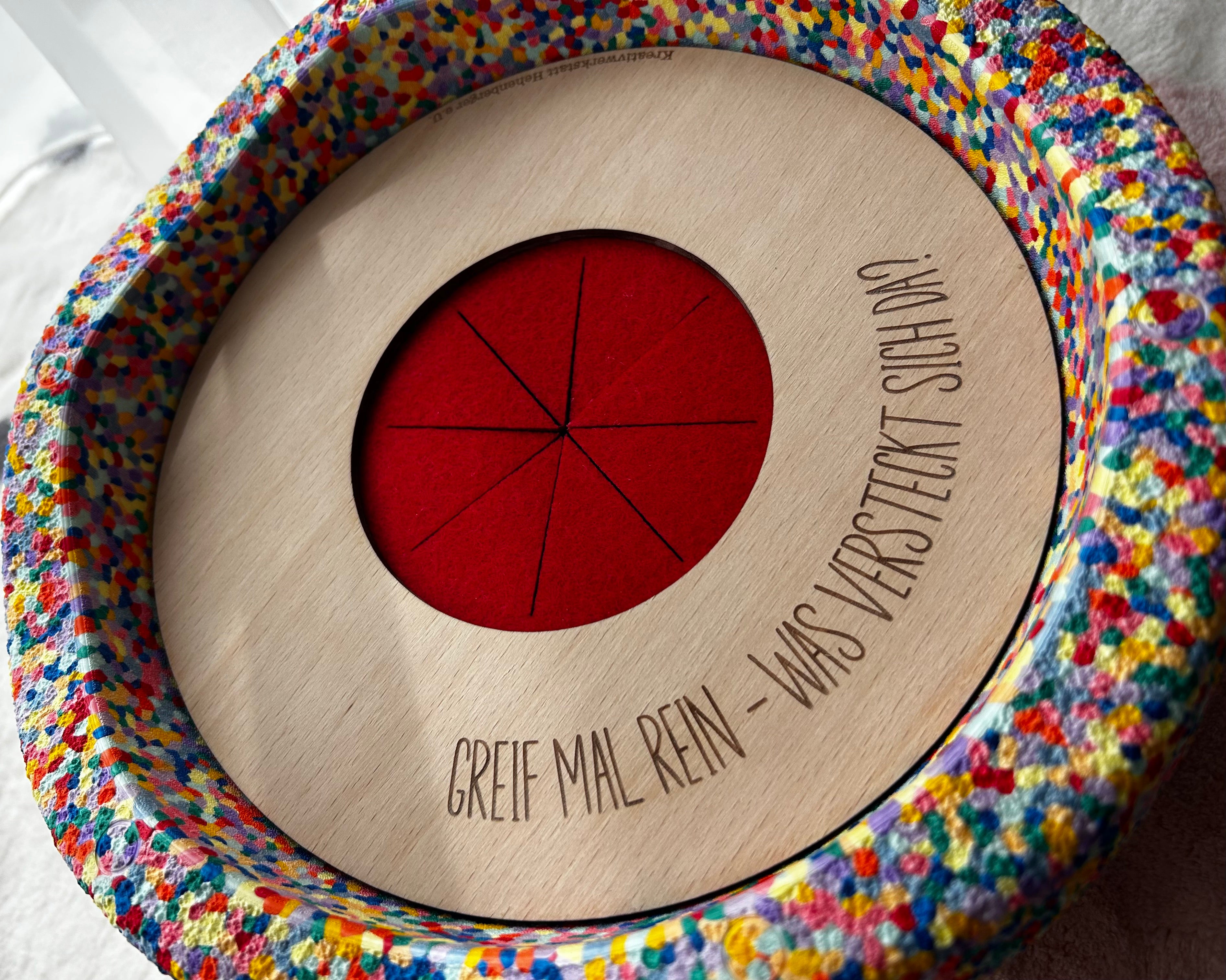 Fühlen | Aktivitätsplatte kompatibel mit Stapelstein® – Montessori inspiriertes Spielzeug aus Holz – Motorikspiel & Rollenspiel Zubehör – Kinder Lernspielzeug