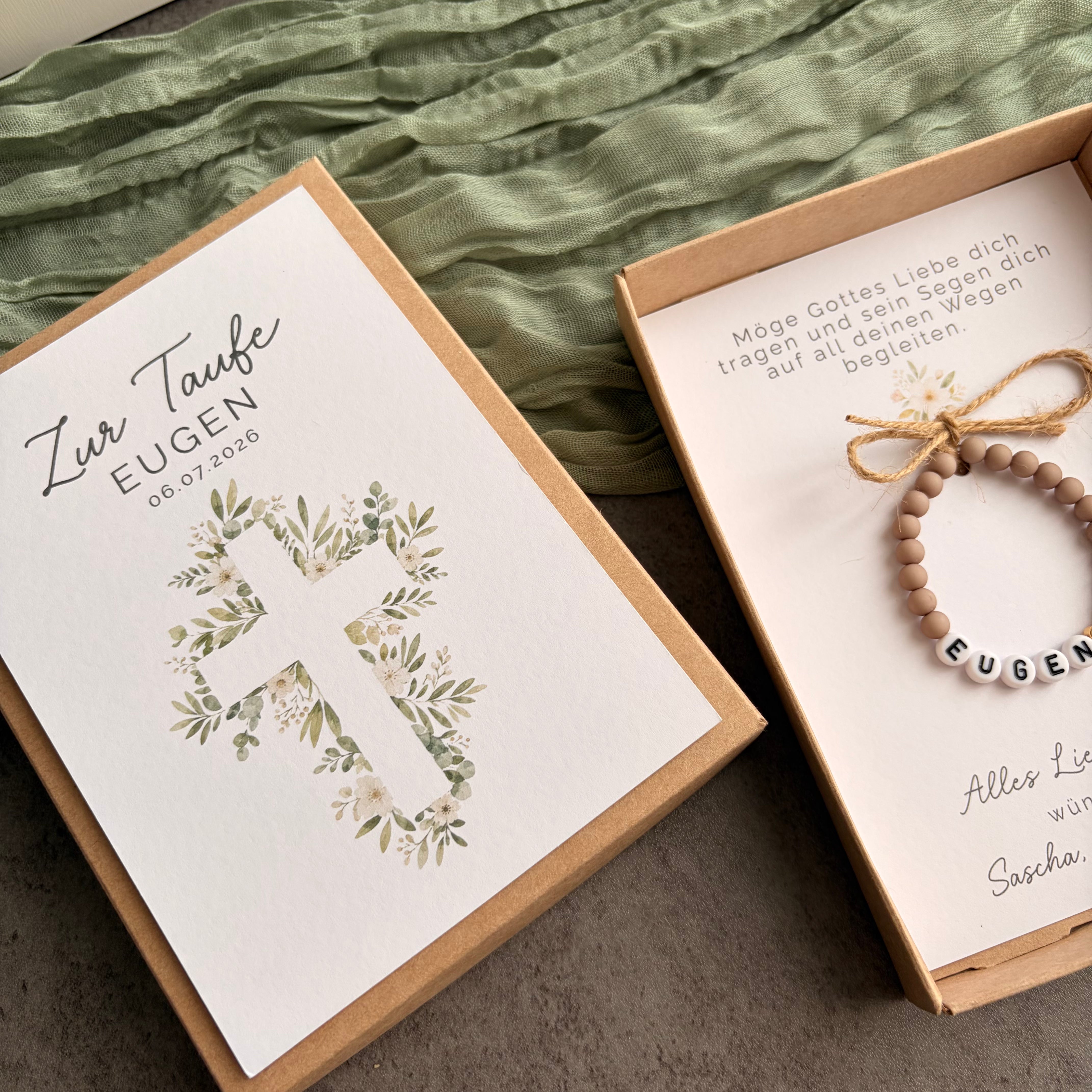 Geschenkbox zur Taufe mit Perlenarmband - Kreuz - Detailansicht 5