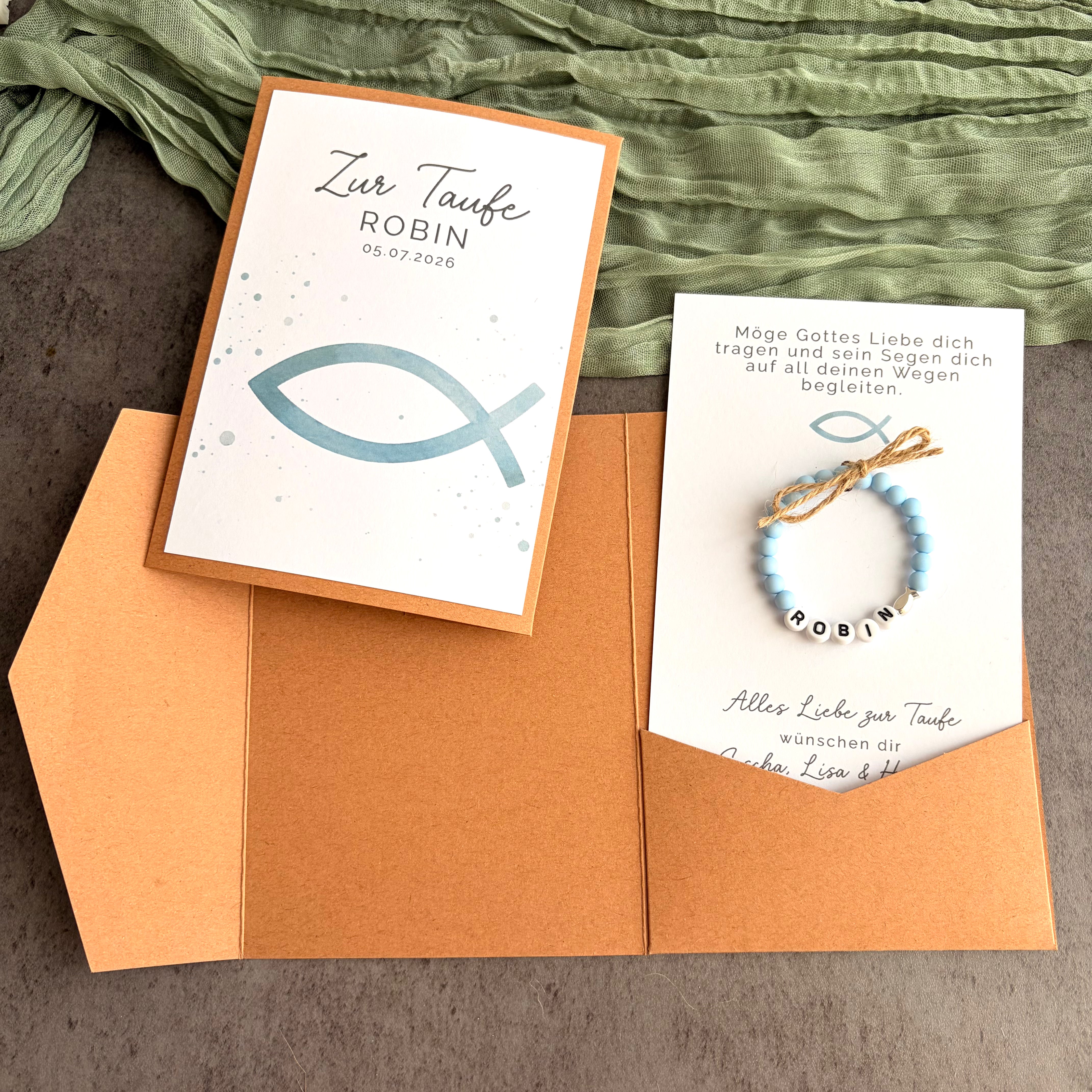 Taufgeschenk mit Perlenarmband im Pocketfold - Fisch - Produktansicht