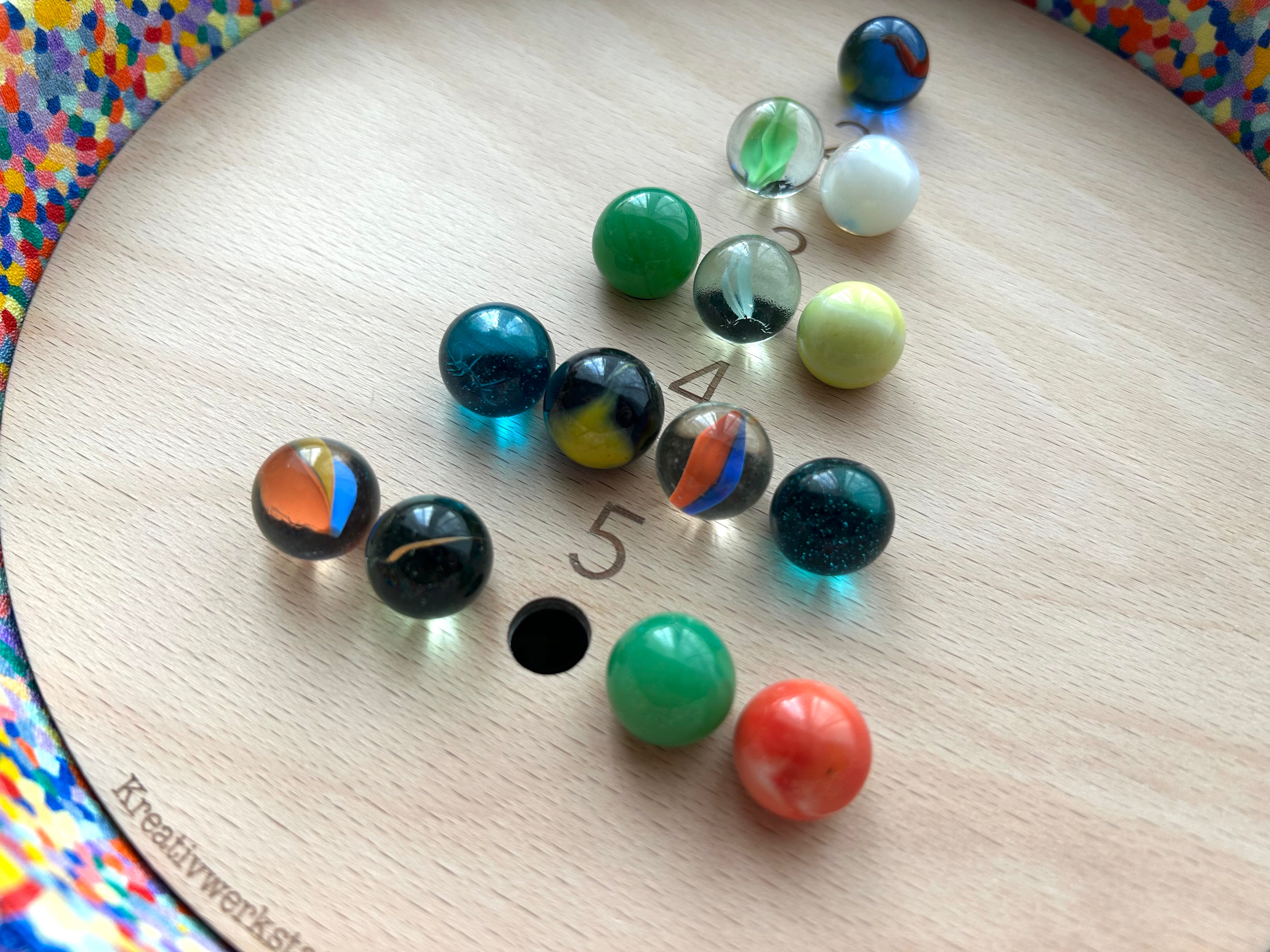 Zahlen | Aktivitätsplatte kompatibel mit Stapelstein® – Montessori inspiriertes Spielzeug aus Holz – Motorikspiel & Rollenspiel Zubehör – Kinder Lernspielzeug