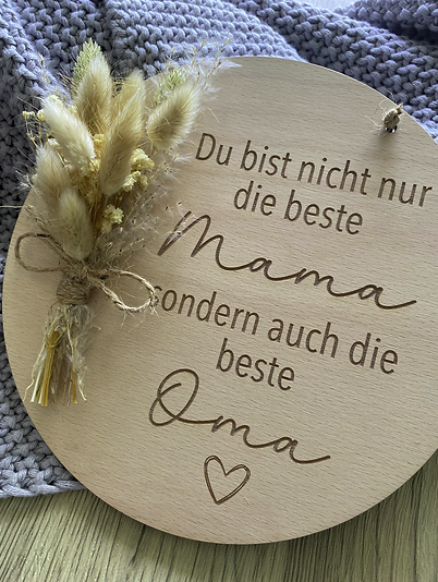 sign ''Best Grandma''