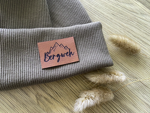 leather label ''Bergweh''