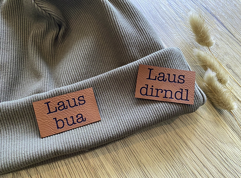 Lederlabel ''Lausbua/Lausdirndl''