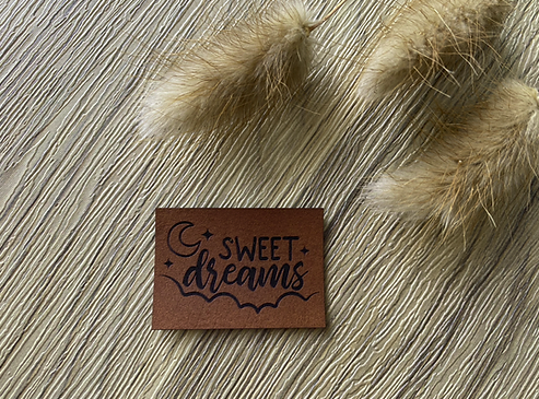 leather label ''Sweet Dreams''