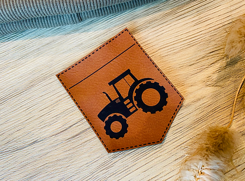 leather label ''Tractor Breast Pocket''