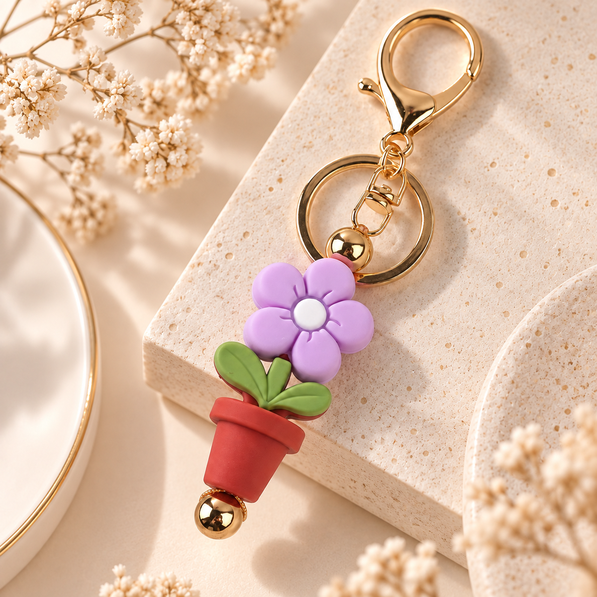 Flower keychain with silicone beads