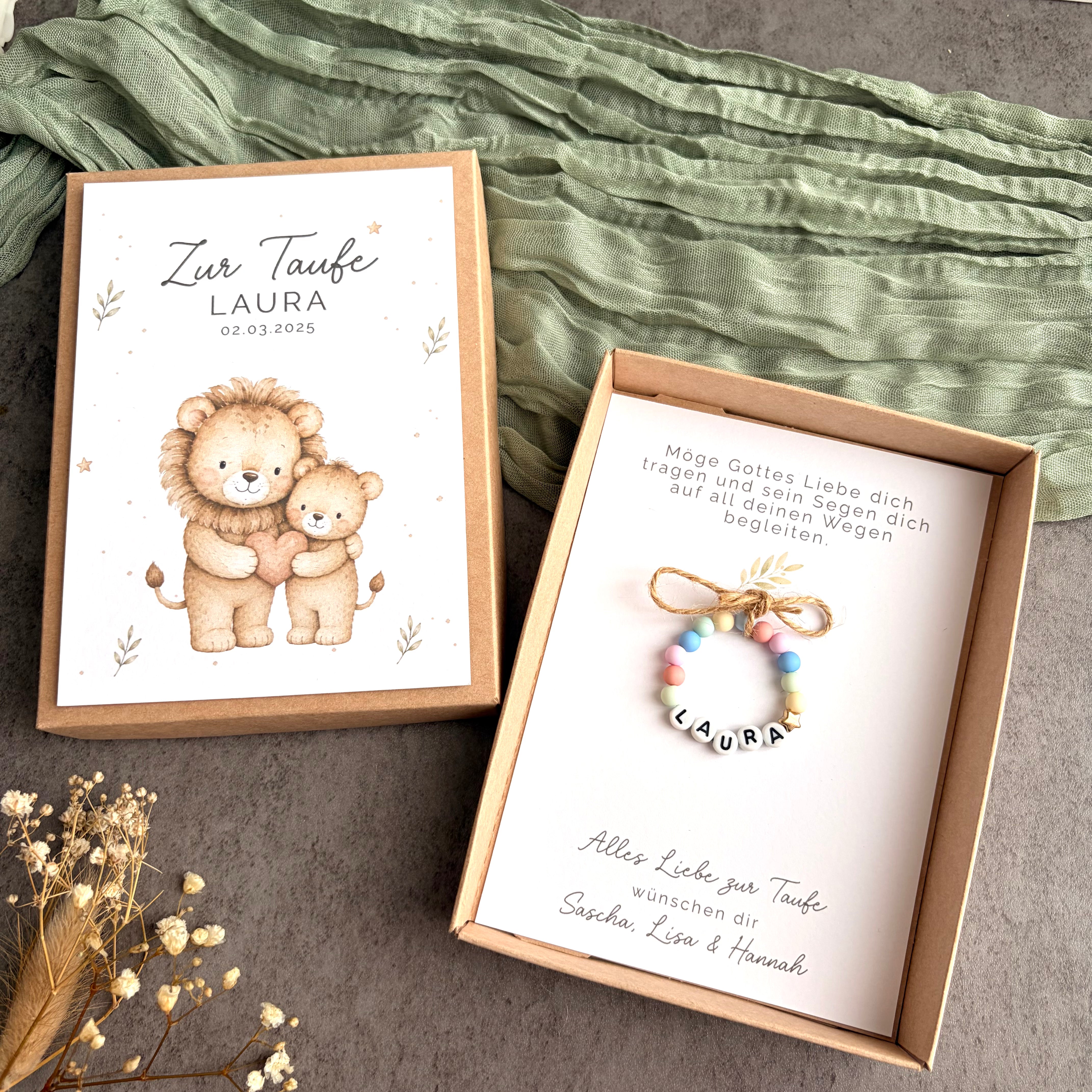 Geschenkbox zur Taufe mit Perlenarmband - Löwe - Produktansicht