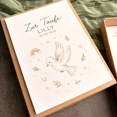 Geschenkbox zur Taufe mit Perlenarmband - Taube - Detailansicht 6