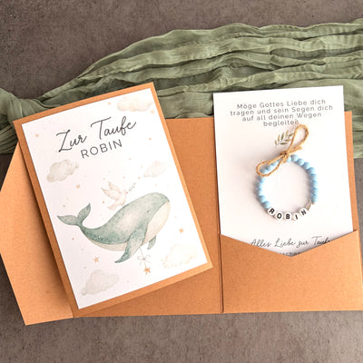 Taufgeschenk mit Perlenarmband im Pocketfold - Wal - Produktansicht