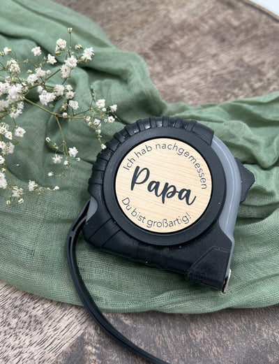 Papa/Opa Großartig - Personalisiertes Maßband/Rollmaßband/Rollmeter 5m - Produktansicht