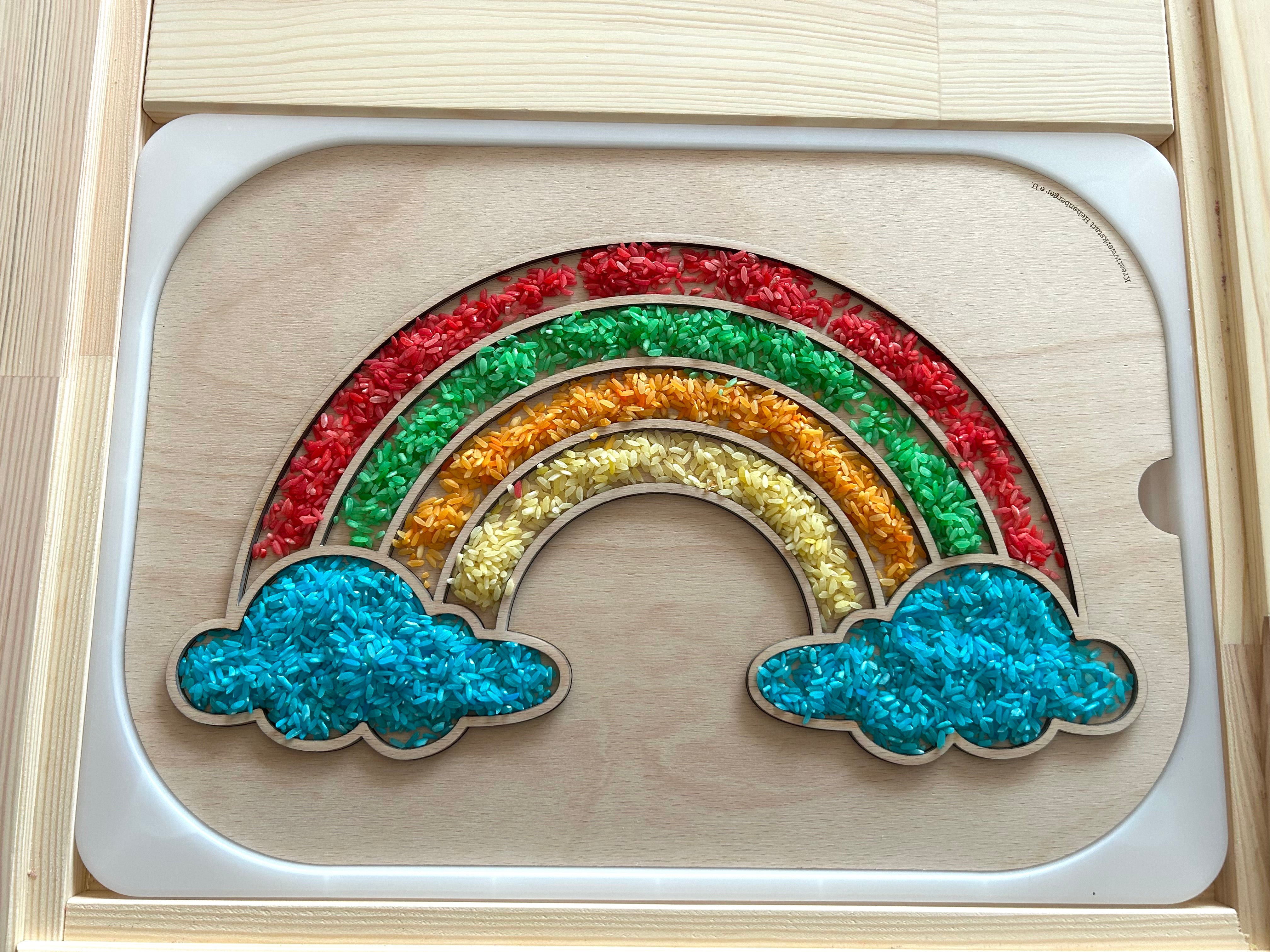 Regenbogenplatte befüllbar Montessori aus Holz – Sensorikspiel für Kinder | Trofast kompatibel | Feinmotorik fördern | Aktivitätsplatte (Kopie)