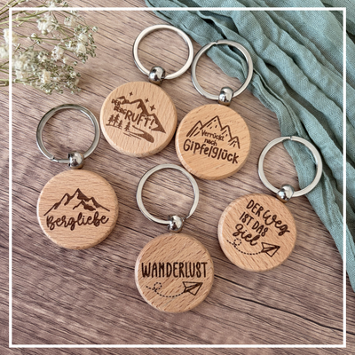 Wanderglück Schlüsselanhänger aus Holz